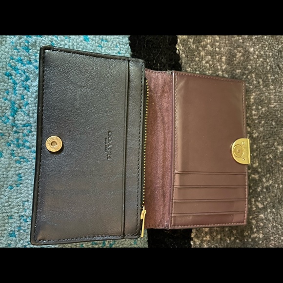 Men’s Coach Wallet - Picture 2 of 3